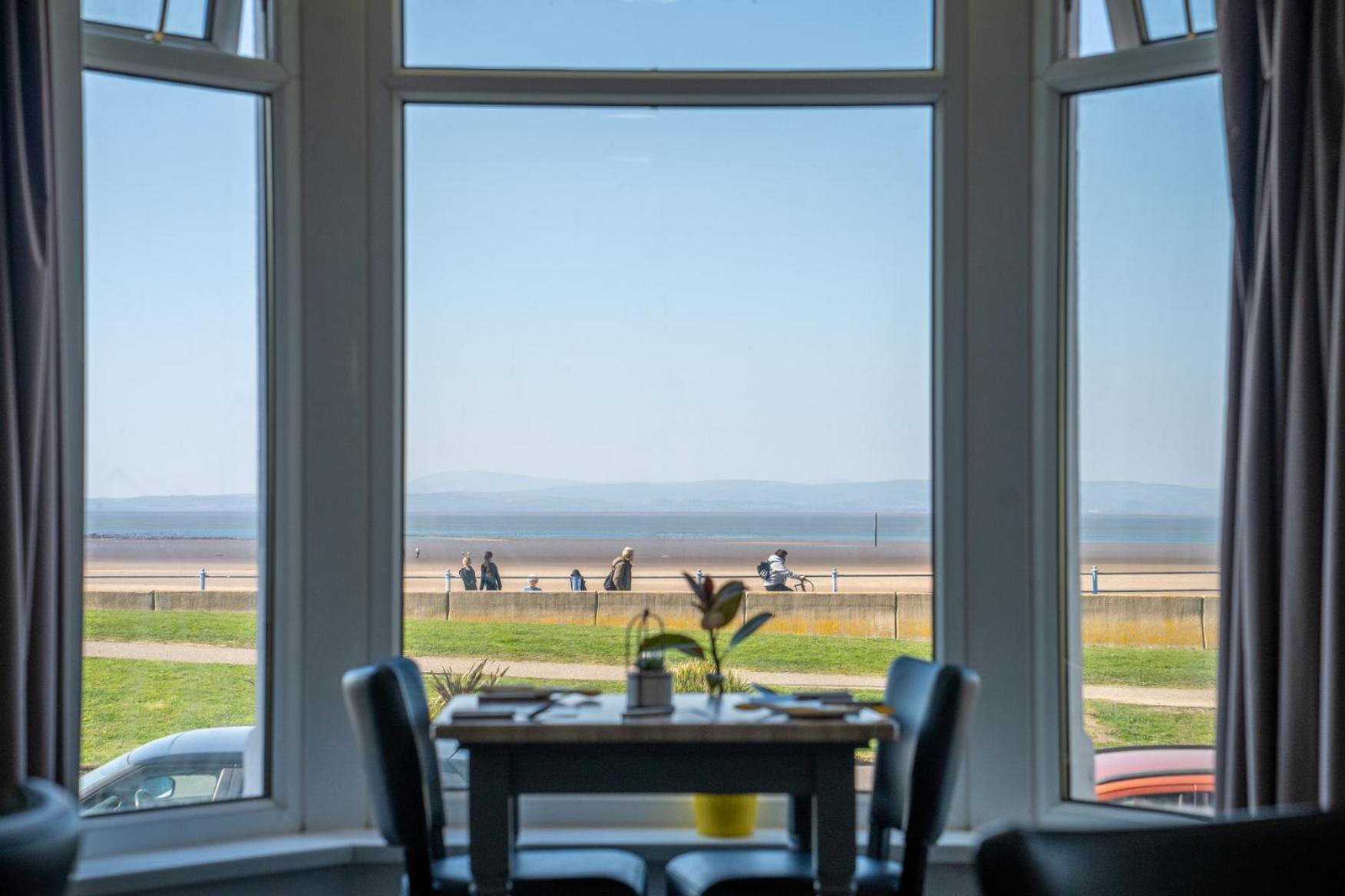 The Clifton Seafront Hotel Morecambe Eksteriør bilde